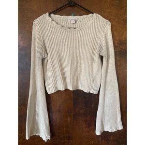 Forever 21 Cable Knit Bell Sleeve Crop Sweater